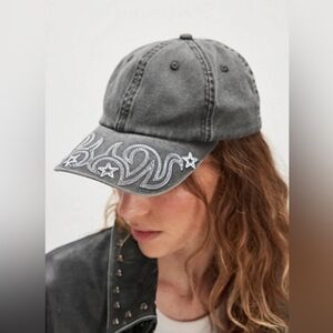 Embroidered Star Wave Baseball Cap - Gray